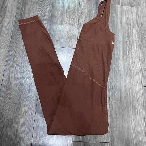 lululemon align ribbed bodysuit size 6 brown - Picture 1 of 4